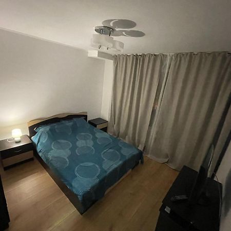 Vf Apartments Бухарест Экстерьер фото